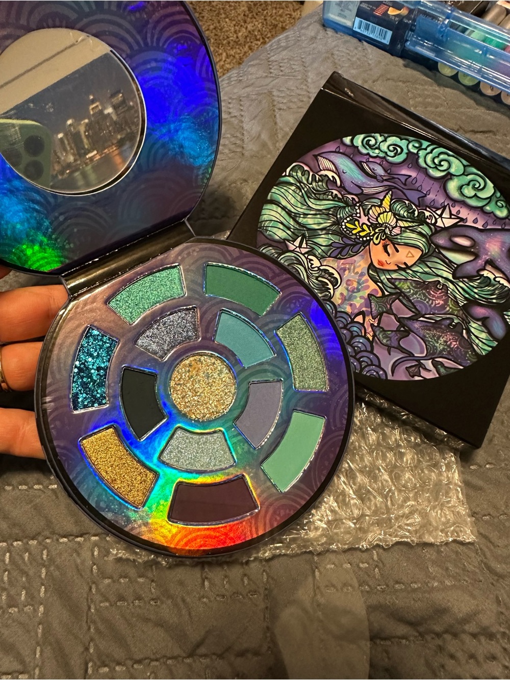 Eyeshadow palette
